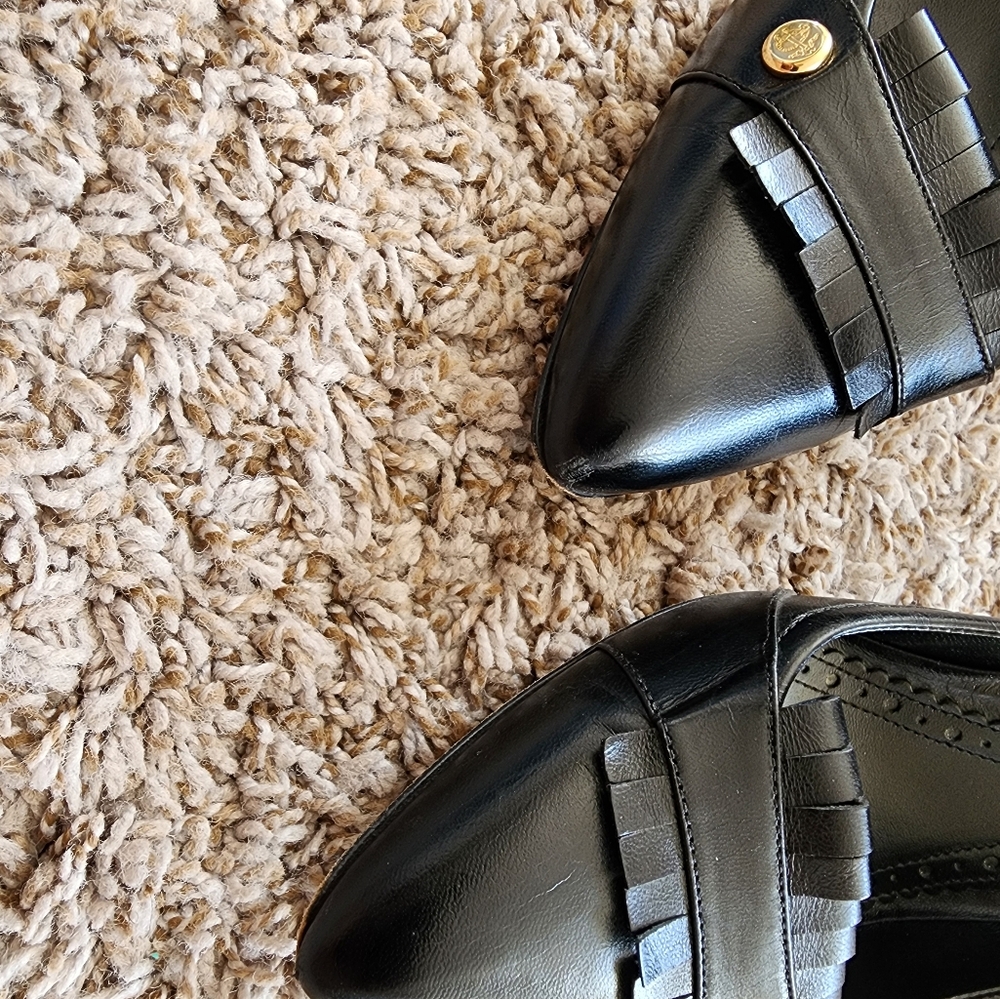 Brooks Brothers Calfskin Kiltie Pump - Black, Size 9 - Picture 6 of 6